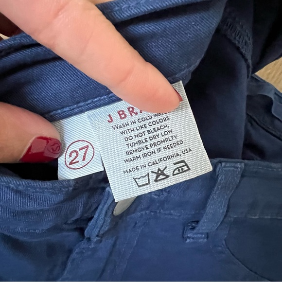 J Brand 811 skinny jeans in Nightfall, size 27 - Picture 7 of 8